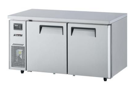 Морозильные столы – профессиональное оборудование для промышленной кухни
